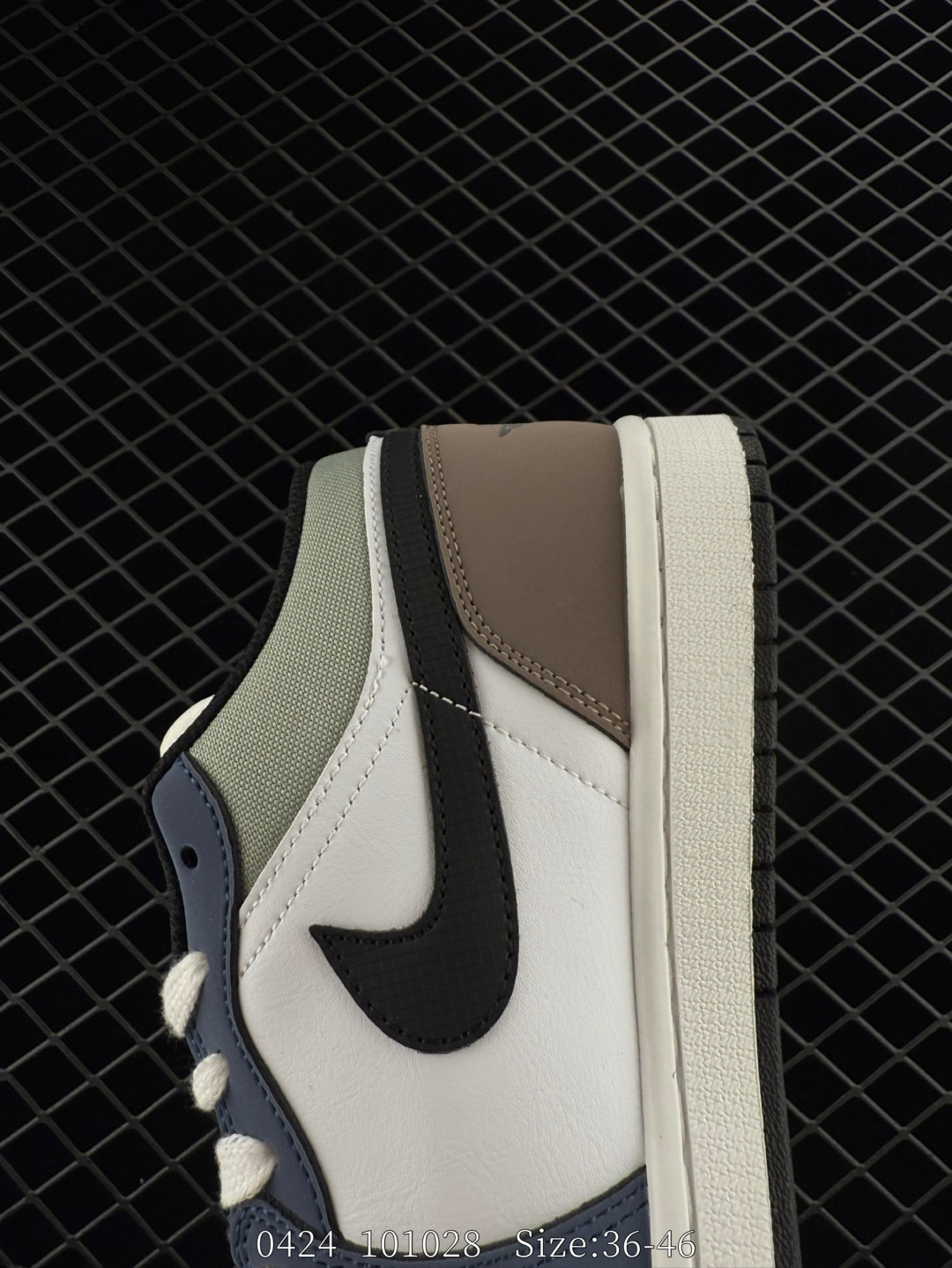 Air Jordan 1 Low SE AJ1